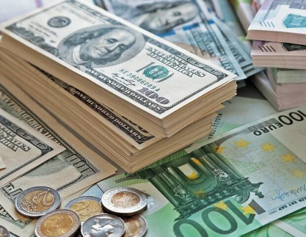 Rubl, lirə ucuzlaşdı – avro və dollar isə bu qiymətə satılır – RƏSMİ