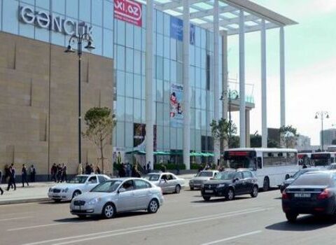“Gənclik Moll”un qarşısıda daha bir yenilik: taksi ilə…