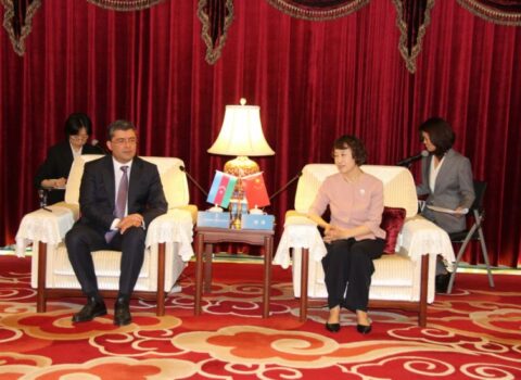 Azərbaycan nümayəndə heyəti Çinə getdi – FOTO