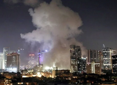İranın raketi Təl-Əvivdəki nüvə tədqiqat mərkəzinə DÜŞÜB