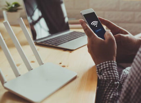 Bu ölkədə internet dayandırıldı