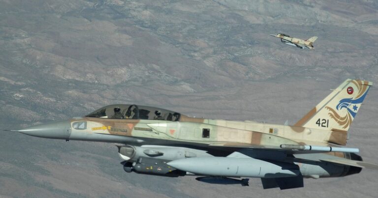 İsrail İranın 6 aviabazasını darmadağın etdi – Video