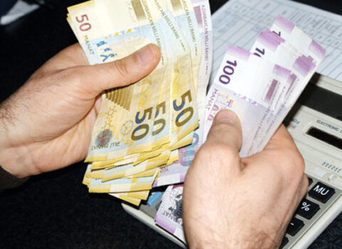 SON DƏQİQƏ! Bu şəxslərin orta aylıq əmək haqqısı artdı