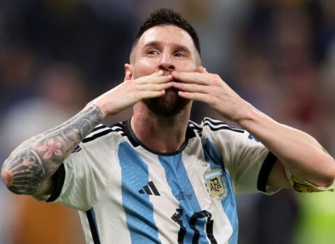 Messi karyerası ilə bağlı qərarını verdi
