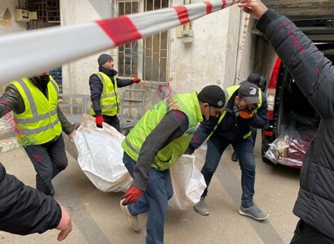 64 yaşlı kişi ilə arvadının meyiti tapıldı