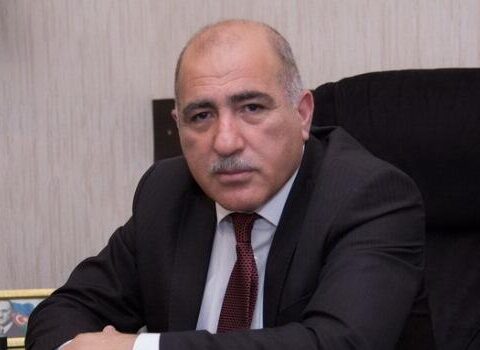 Pənah Hüseyn Partiya sədrliyindən istefa verdi