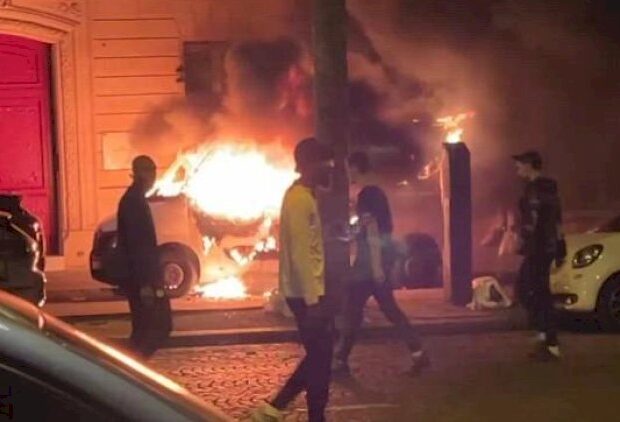 Parisdə azarkeşlər iğtişaş törətdi