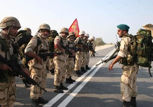 SEPAH-dan xəbərdarlıq: Hörmüz boğazından keçən istənilən gəmi vurulacaq