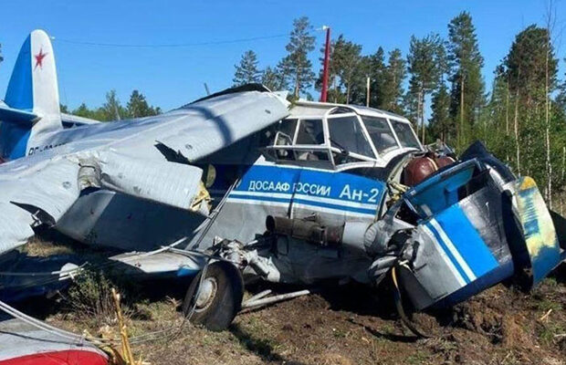 Rusiyada An-2 təyyarəsi sərt eniş etdi – Xəsarət alanlar var