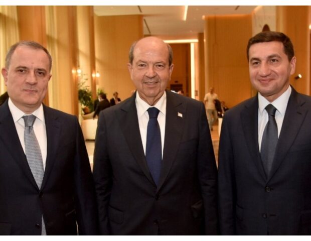 Şimali Kipr Prezidenti Şuşada Ceyhun Bayramov və Hikmət Hacıyevlə görüşdü