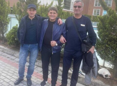 Kriminal aləmin “Yeni Qulisi”ni bıçaqlayıb dənizə atdılar
