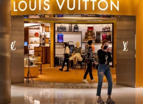 “Louis Vuitton”a kiberhücum – Müştəri məlumatları oğurlandı