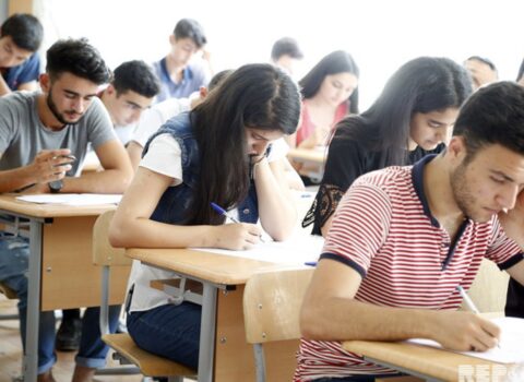 Doktoranturaya qəbul üzrə danışıq imtahanları keçirilib