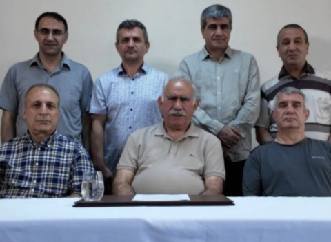 Həbsdə olan PKK lideri yenidən müraciət etdi – “Silahları erə qoyun!” – VİDEO