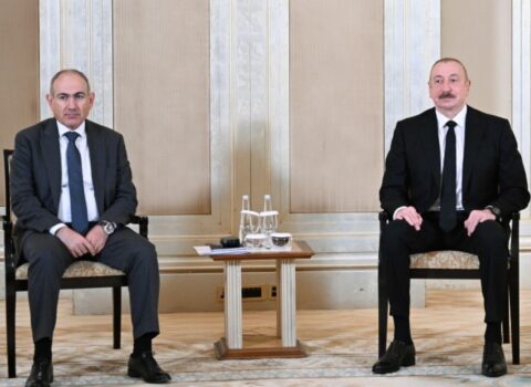 İlham Əliyevlə Paşinyanın görüşü davam etdirilir – YENİLƏNİB