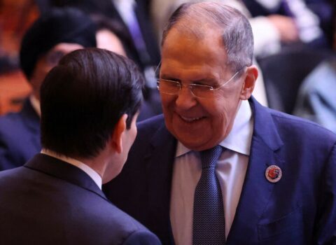 Lavrov Çinə getdi