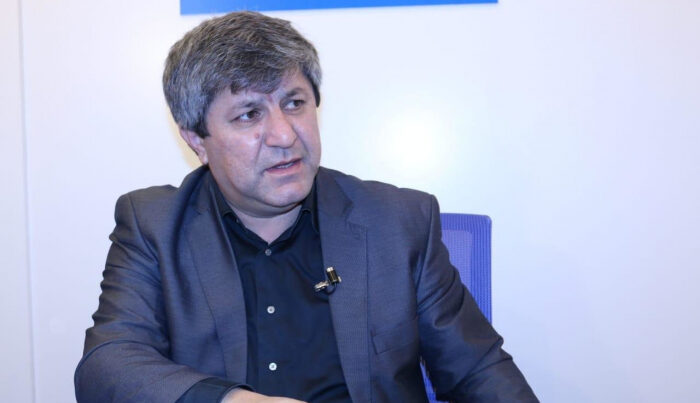 Əvəz Zeynallının kirli biznesi: “1 manatlıq yardım” ona nə üçün lazımdır?