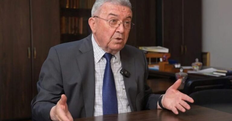 “Bazarda öyrənilən rus dili məktəbdə niyə öyrədilmir?” – Ekspertdən Misir Mərdanova CAVAB