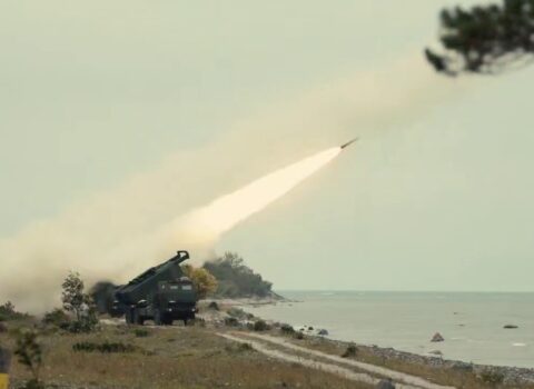 Estoniyada HIMARS sistemlərindən ilk dəfə atəş açıldı