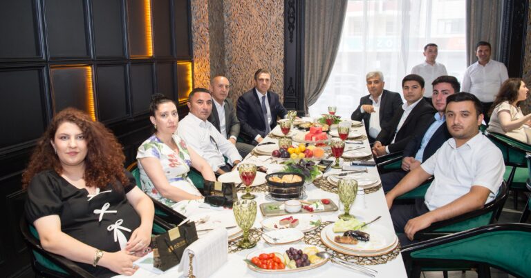 ADSEA jurnalistlərin 150 illik yubiley bayramını belə təbrik etdi – Fotolar