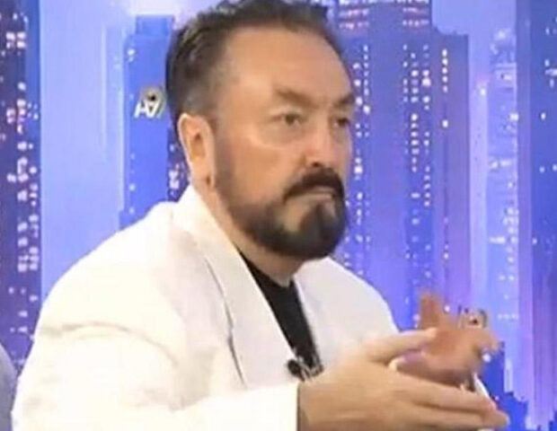 Adnan Oktarın həbsxanadan çəkilmiş FOTOsu gündəm oldu