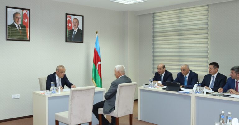 Dövlət Su Ehtiyatları Agentliyinin sədri Beyləqanda vətəndaşlarla görüşüb