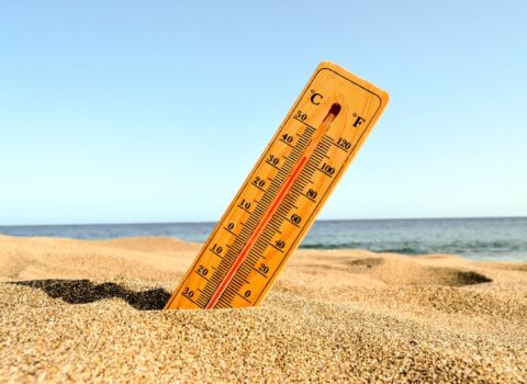 Sabah çimərliklərdə suyun temperaturu 28 dərəcə olacaq