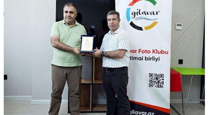 Demokrat.az mükafatlandırıldı — FOTOLAR