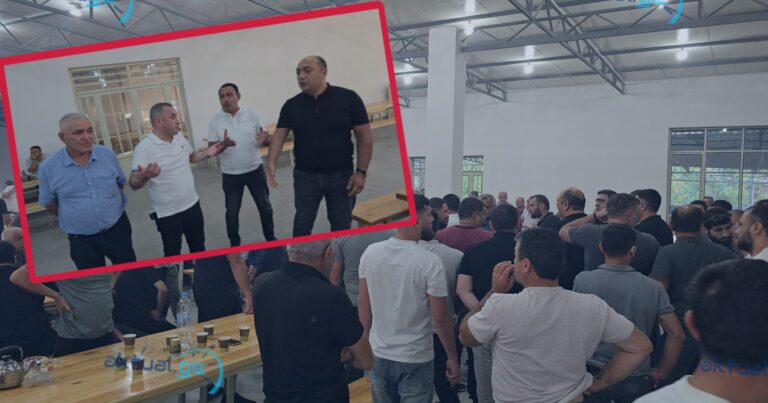 Gürcüstanda azərbaycanlı deputat seçiciyə çaynik atdı – VİDEO
