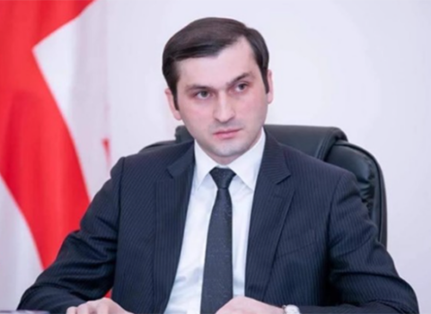 Bir neçə gün öncə özünü güllələmişdi, müalicə üçün Türkiyəyə aparıldı