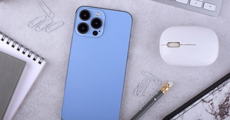 Rusiyada “iPhone”un idxalına qadağa qoyula bilər