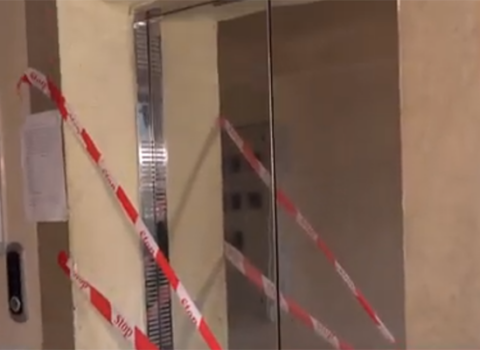 Bakıda zavodun liftində faciə – Ölən var