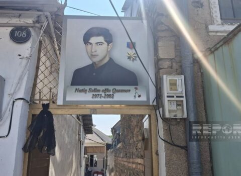 Natiq Qasımovun anası ilə vida mərasimi keçirilir – FOTO