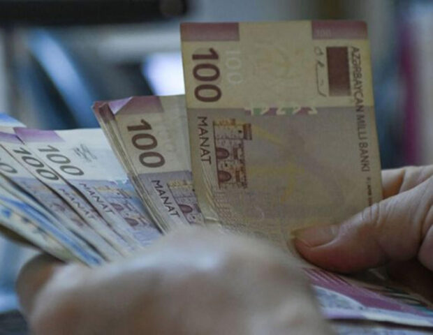 Manatın bugünkü kursu: Dollar sabit, avro 1,99 manata çatdı