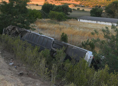 Türkiyədə avtobus aşıb – 27 yaralı