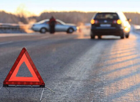 Cəlilabadda yol qəzası – Bir ailənin 3 üzvü yaralandı