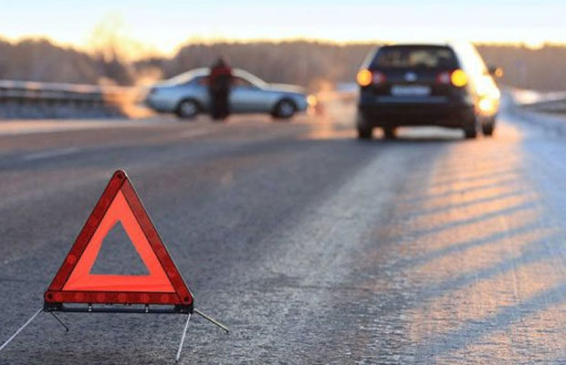 Cəlilabadda yol qəzası – Bir ailənin 3 üzvü yaralandı