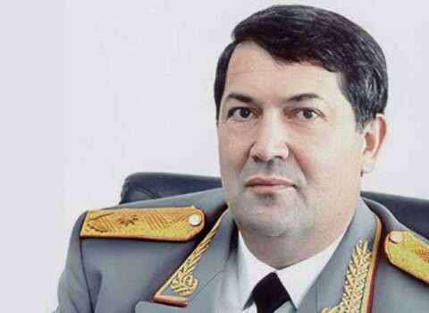 Ramiz Zeynalovun adından istifadə edən şəxslə bağlı qərar verildi