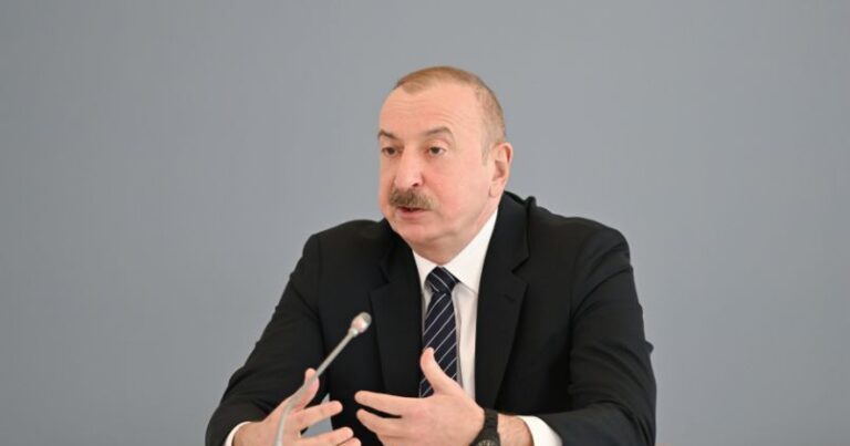 Prezident bu qanunu imzaladı