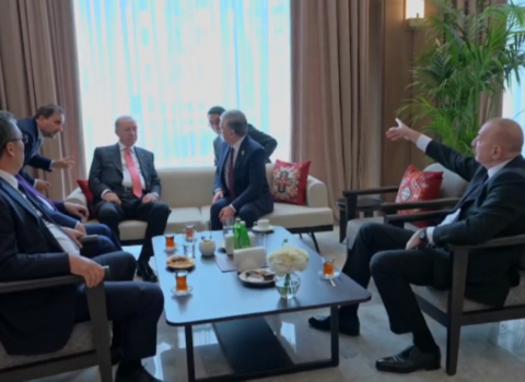 Xankəndidə liderlərin çay süfrəsi – VİDEO