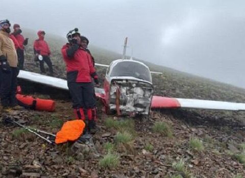 Türkiyədə təyyarə qəzası: pilot ölü, sərnişin sağ tapıldı