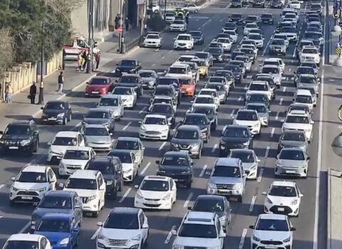 Paytaxtda sıxlıq olan küçələrin SİYAHISI