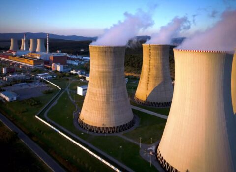 Bu atom elektrik stansiyaları fəaliyyətini dayandırdı