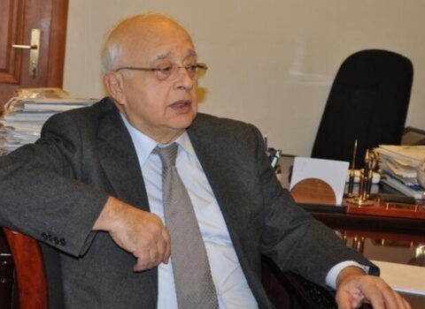Xalq yazıçısı Elçin Əfəndiyevlə vida mərasimi keçirilir