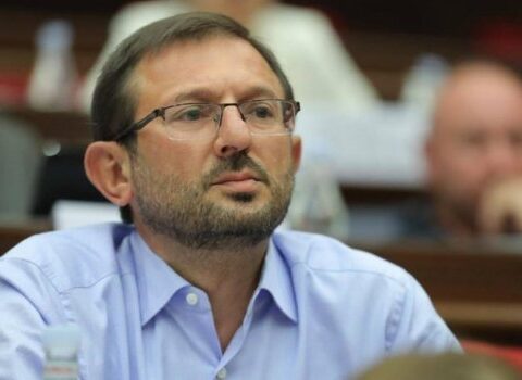 Erməni deputatın telefonu özünə qaytarıldı, digər əşyaları isə…