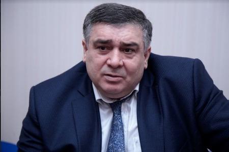 MÜƏMMA: Şıxlınski niyə özünə kamera yoldaşı TƏLƏB EDİB?