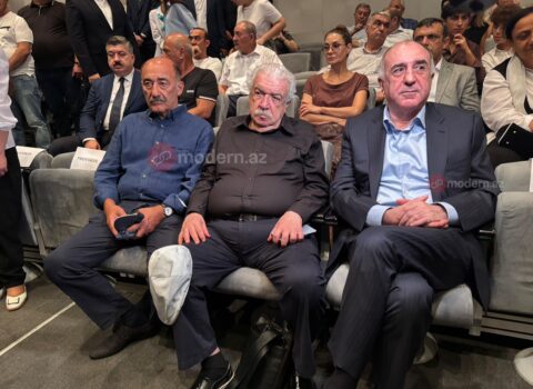 Mixail Qusman Bakıya gəldi