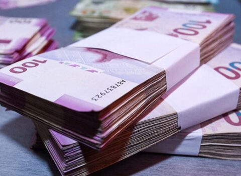 Sumqayıtda evdən 45 min manat oğurladılar – Yerinə etibarsız əskinaslar qoydular