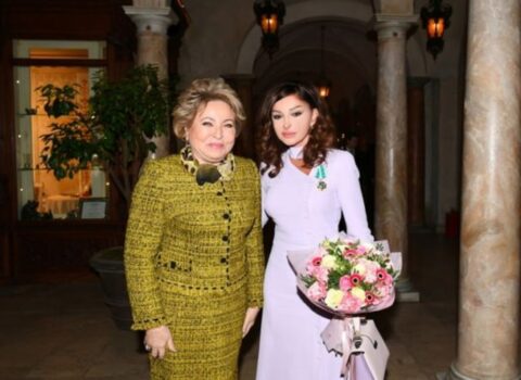 Valentina Matviyenko Mehriban Əliyevanı təbrik etdi