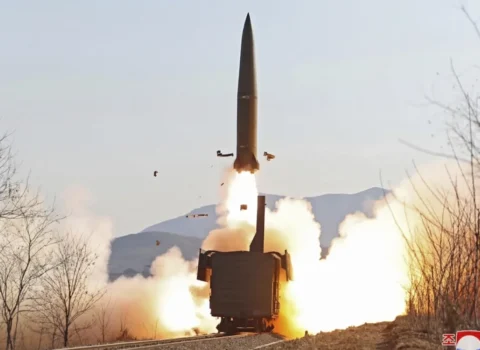Şimali Koreya növbəti raket sınağı keçirdi